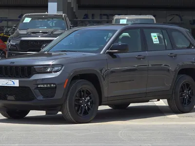 2024 Jeep Grand Cherokee Laredo