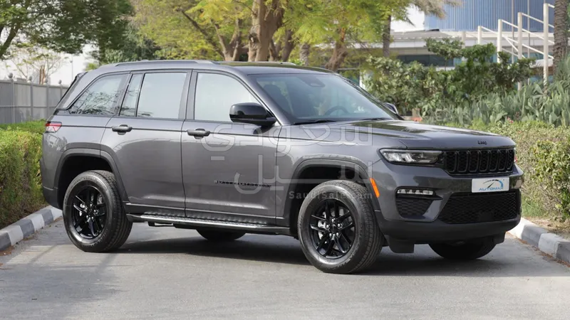 2024 Jeep Grand Cherokee Laredo
