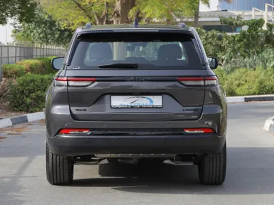2024 Jeep Grand Cherokee Laredo
