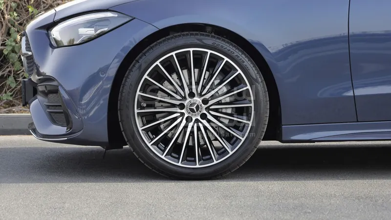2025 Mercedes-Benz C 200 AMG