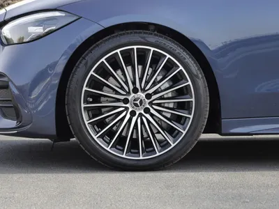 2025 Mercedes-Benz C 200 AMG