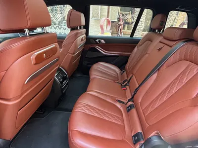 2023 BMW X Series 7 M kit