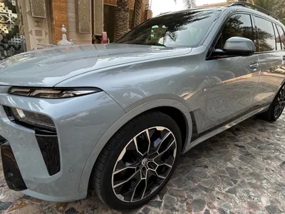 2023 BMW X Series 7 M kit