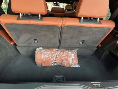 2023 BMW X Series 7 M kit
