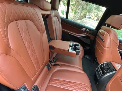 2023 BMW X Series 7 M kit