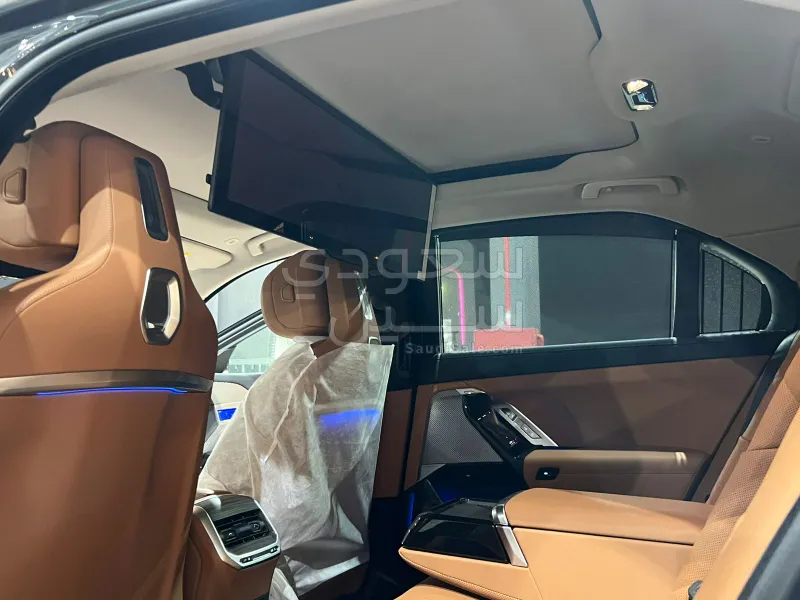 2026 BMW 7 Series 735i