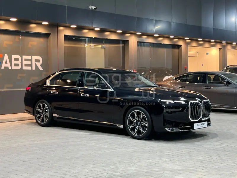 2026 BMW 7 Series 735i