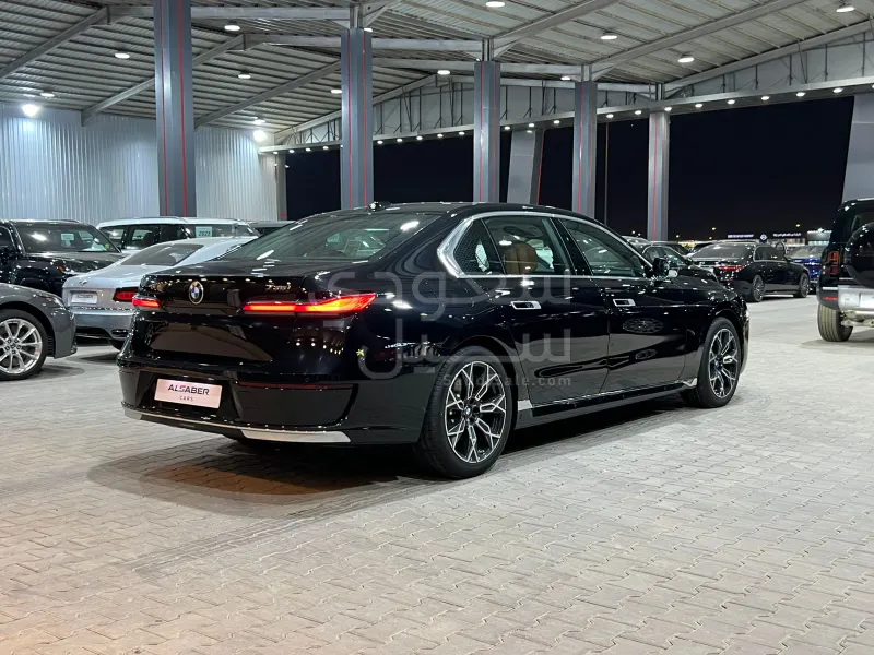 2026 BMW 7 Series 735i