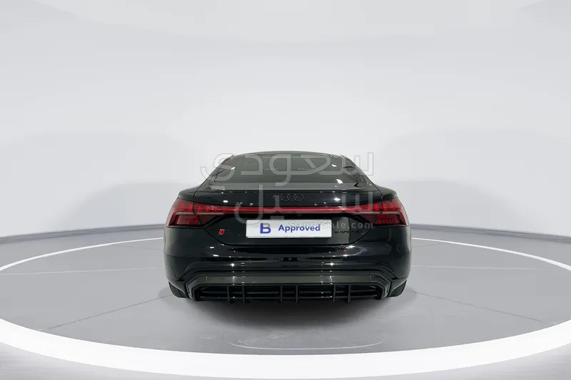 2024 Audi e-tron GT quattro
