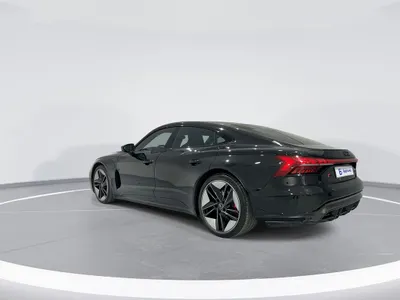 2024 Audi e-tron GT quattro