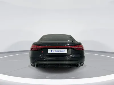 2024 Audi e-tron GT quattro