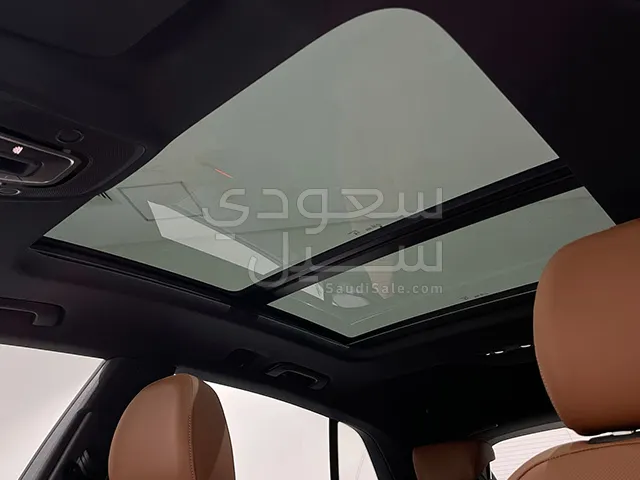 2025 اودي كيو 8 كواترو 55 تي اف اس اي