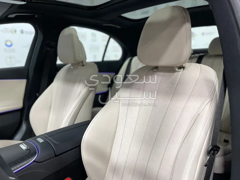 2025 مرسيدس - بنز إي 200