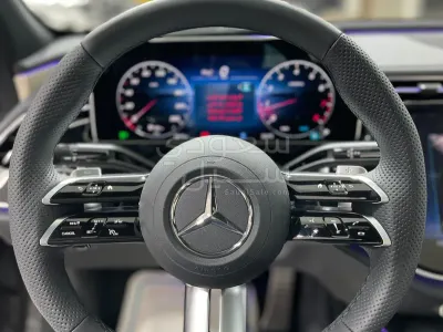 2025 مرسيدس - بنز إي 200