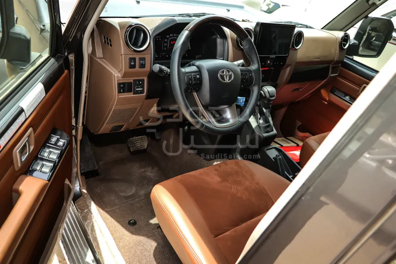 2024 Toyota Land Cruiser Standard LX