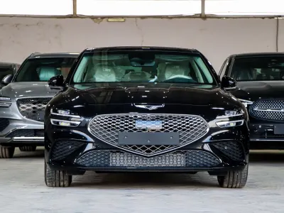 2025 Genesis G 70