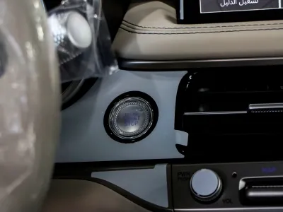 2025 جينيسيس جي 70