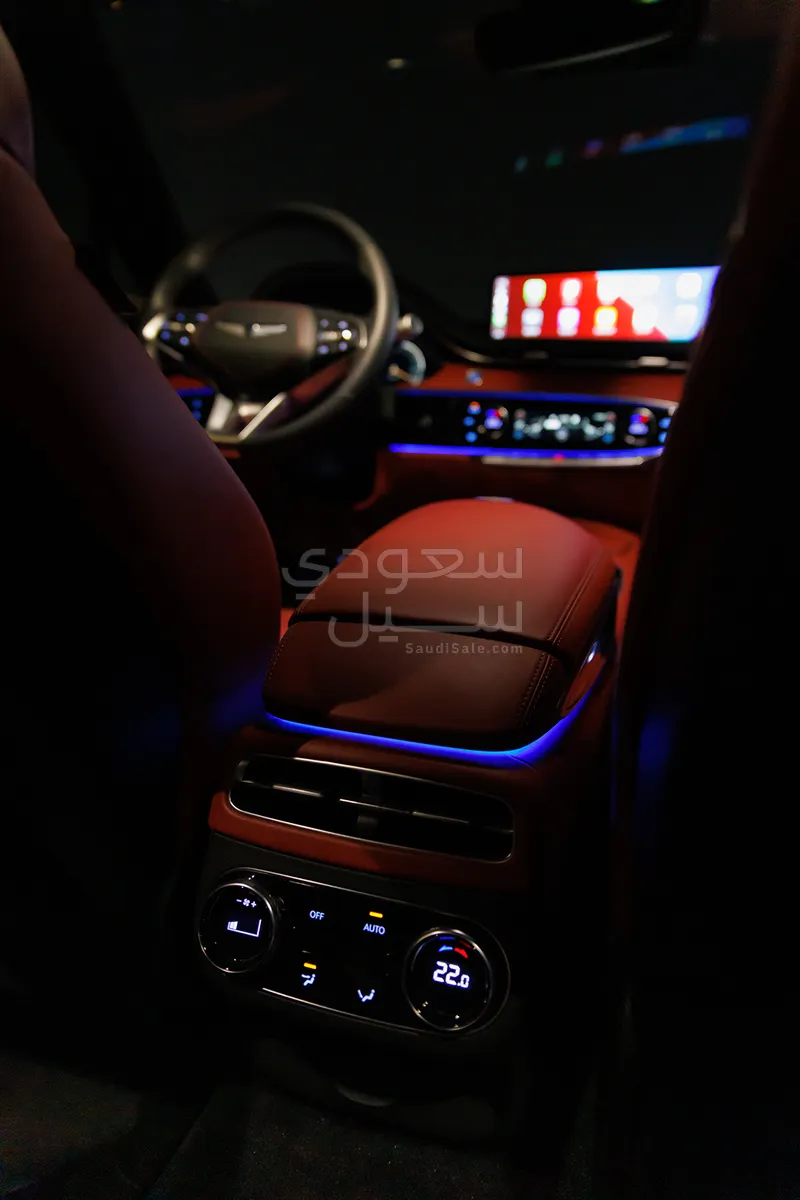 2024 جينيسيس جي في 70