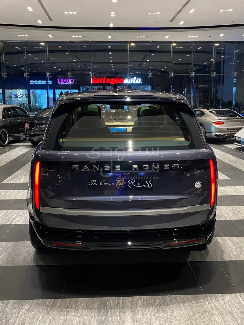 2023 Land Rover Range Rover SV Autobiography