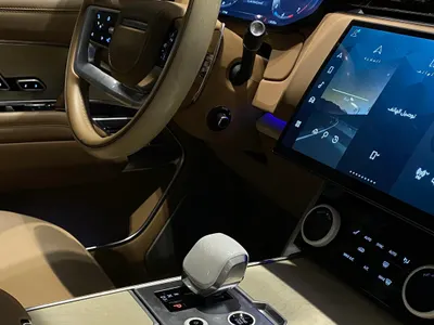 2023 Land Rover Range Rover SV Autobiography