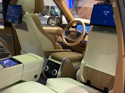 2023 Land Rover Range Rover SV Autobiography