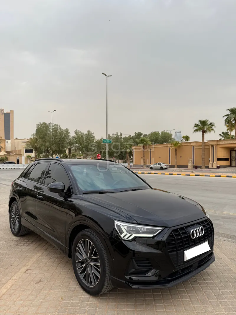2023 اودي كيو 3 اس لاين
