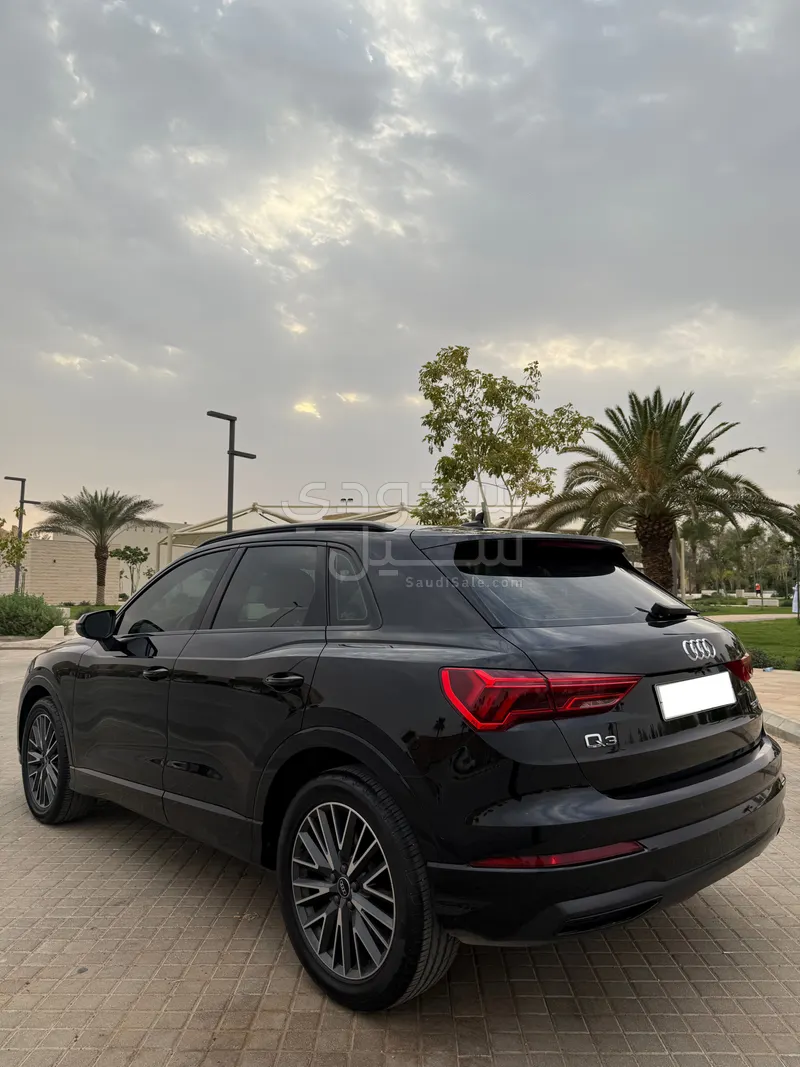 2023 اودي كيو 3 اس لاين