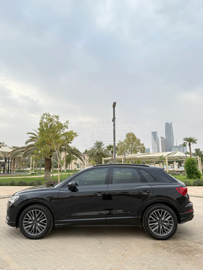 2023 اودي كيو 3 اس لاين