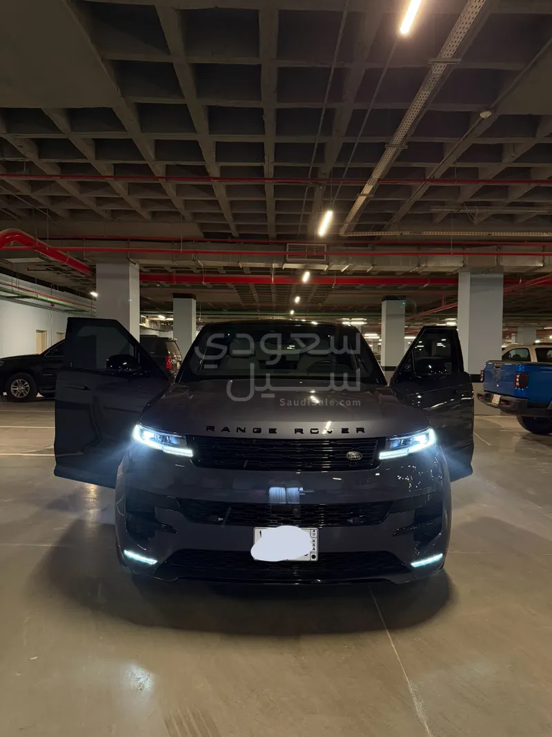 2024 لاند روفر رينج روفر سبورت اتش اس اي