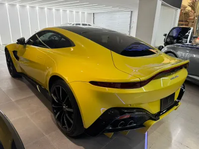 2019 Aston Martin Vantage V8