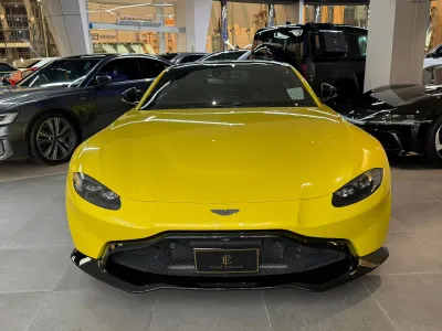 2019 Aston Martin Vantage V8
