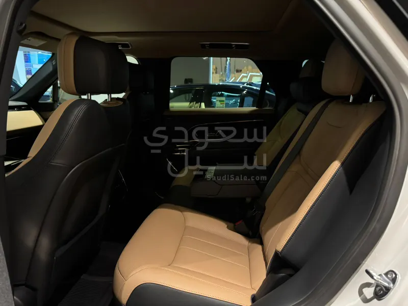 2025 Land Rover Range Rover Sport HSE