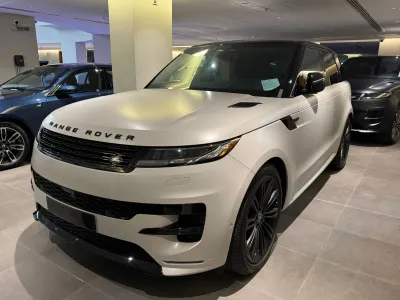 2025 Land Rover Range Rover Sport HSE