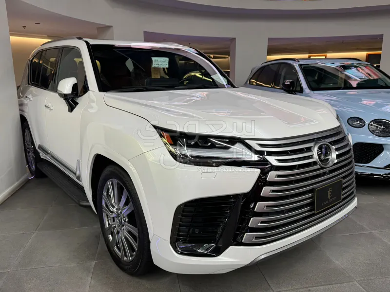 2023 Lexus LX 600 vip