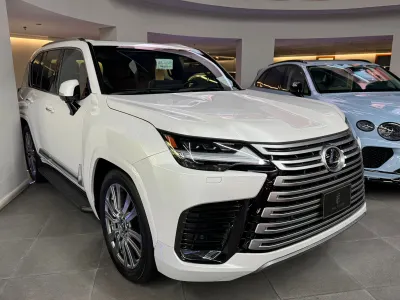 2023 Lexus LX 600 vip