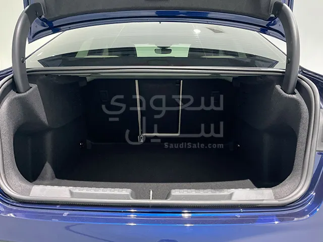 2025 اودي اي 3 30 تي اف اس اي