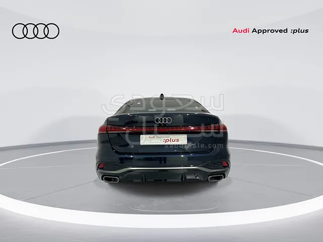 2025 اودي اي 5 40 تي اف اس اي اس لاين