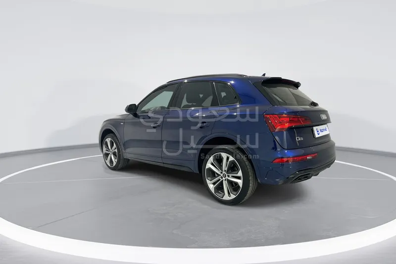 2025 Audi Q5 S Line