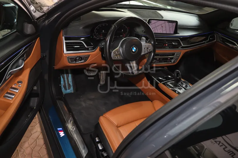 2022 بي ام دبليو الفئة السابعة 730 إل أي