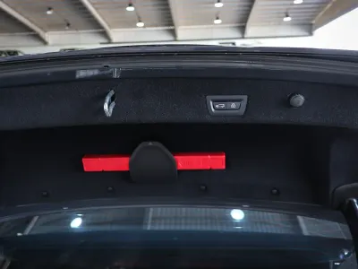 2022 بي ام دبليو الفئة السابعة 730 إل أي