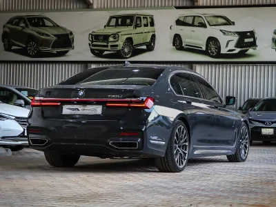 2022 بي ام دبليو الفئة السابعة 730 إل أي