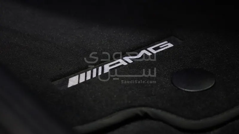 2025 مرسيدس - بنز جي إل إي 450 أي إم جي