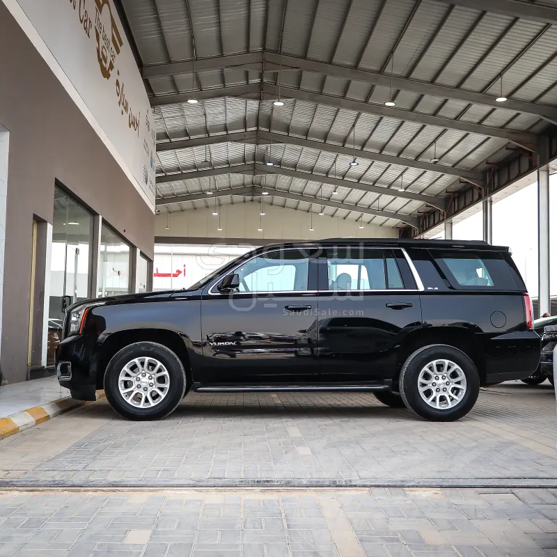 2020 GMC Yukon SLE