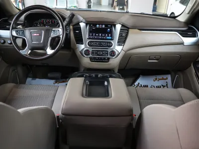 2020 GMC Yukon SLE