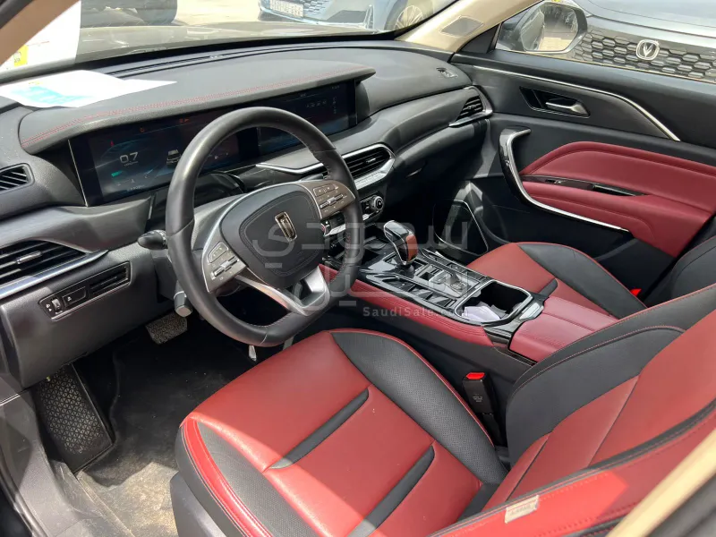2021 Faw Bestune T77