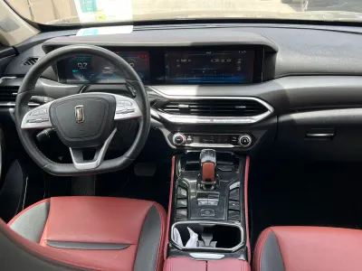2021 Faw Bestune T77