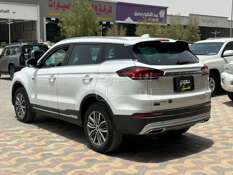2022 Geely Azkarra Standart
