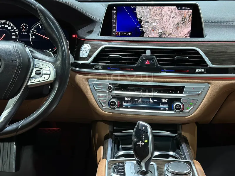 2019 BMW 7 Series 740Li
