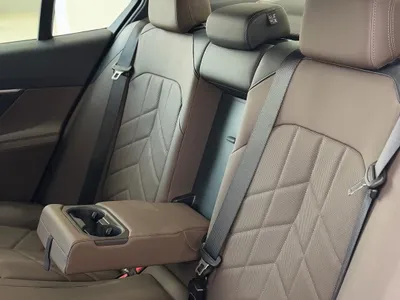 2024 BMW 5 Series 520i