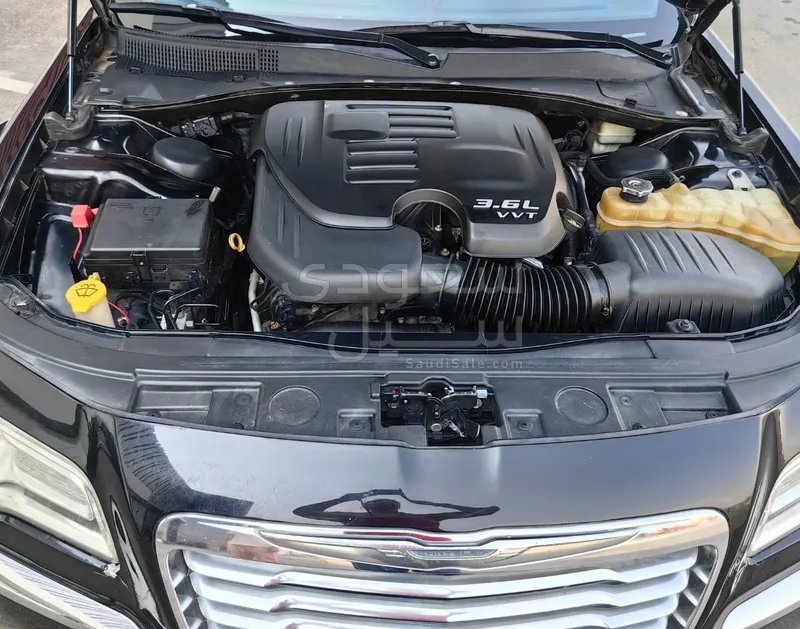 2013 Chrysler 300 C